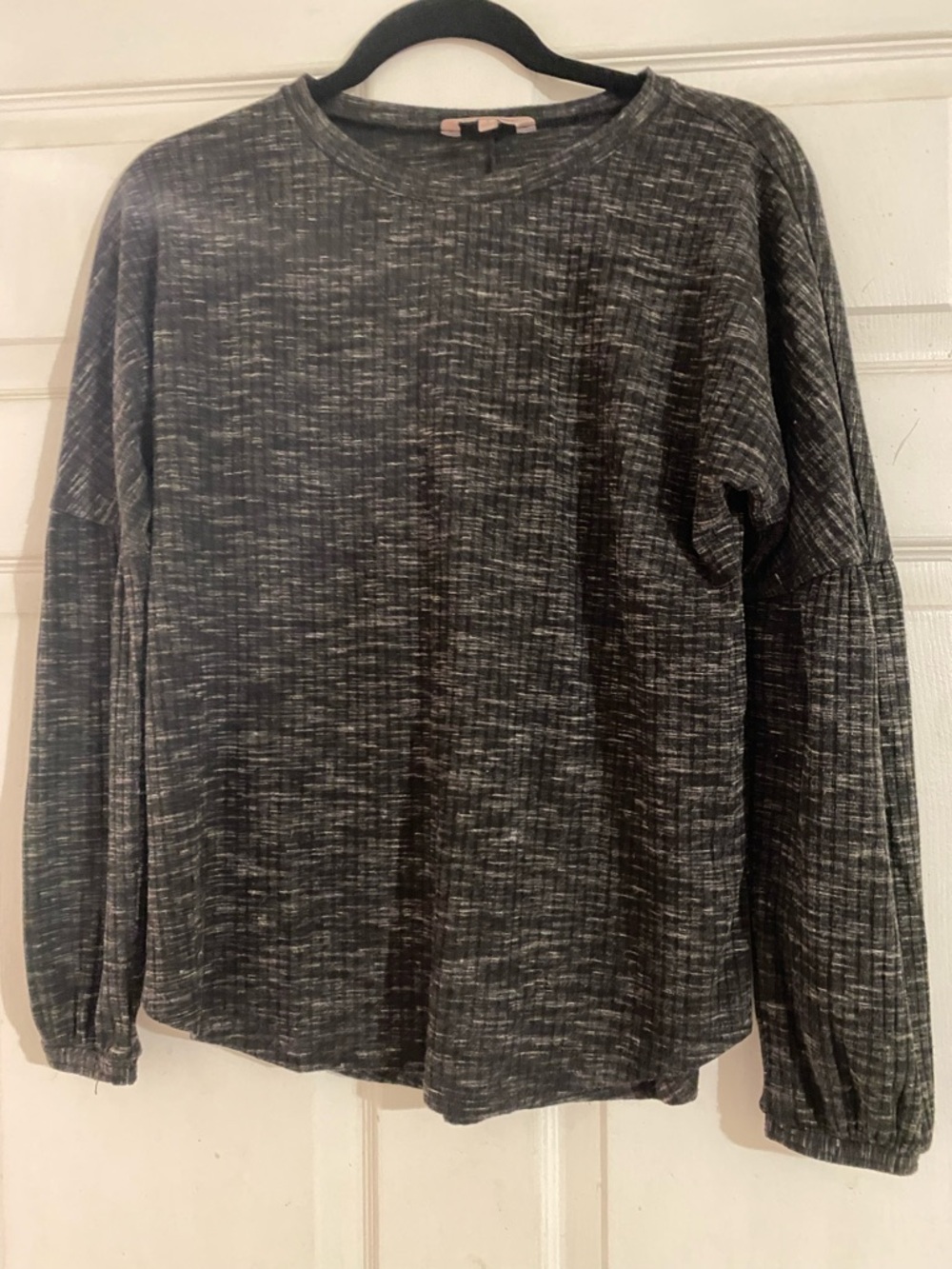 Juicy Couture Heathered Black and Gray Long-Sleeve Top